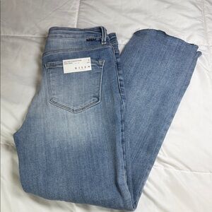 Risen Mid Rise Straight Raw Edge Jeans Size 7